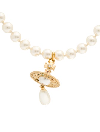 Vivienne Westwood One Row Pearl Drop Choker