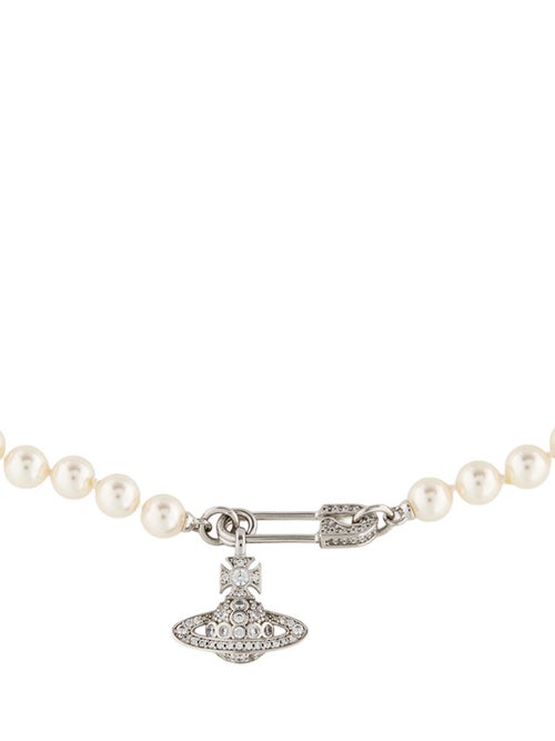 Vivienne Westwood Lucrece Pearl Necklace