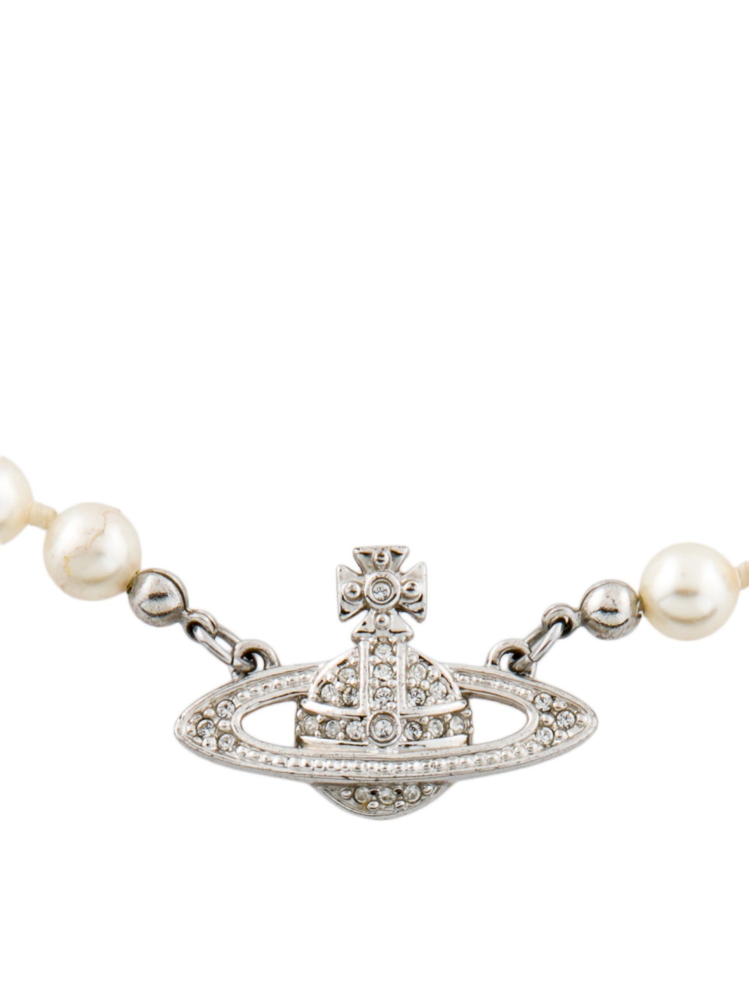 Vivienne Westwood Mini Bas Relief Pearl Choker