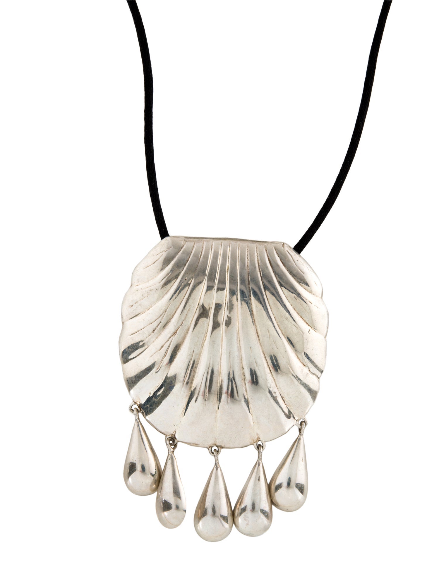 Juju Vera Petra Shell Collar Necklace