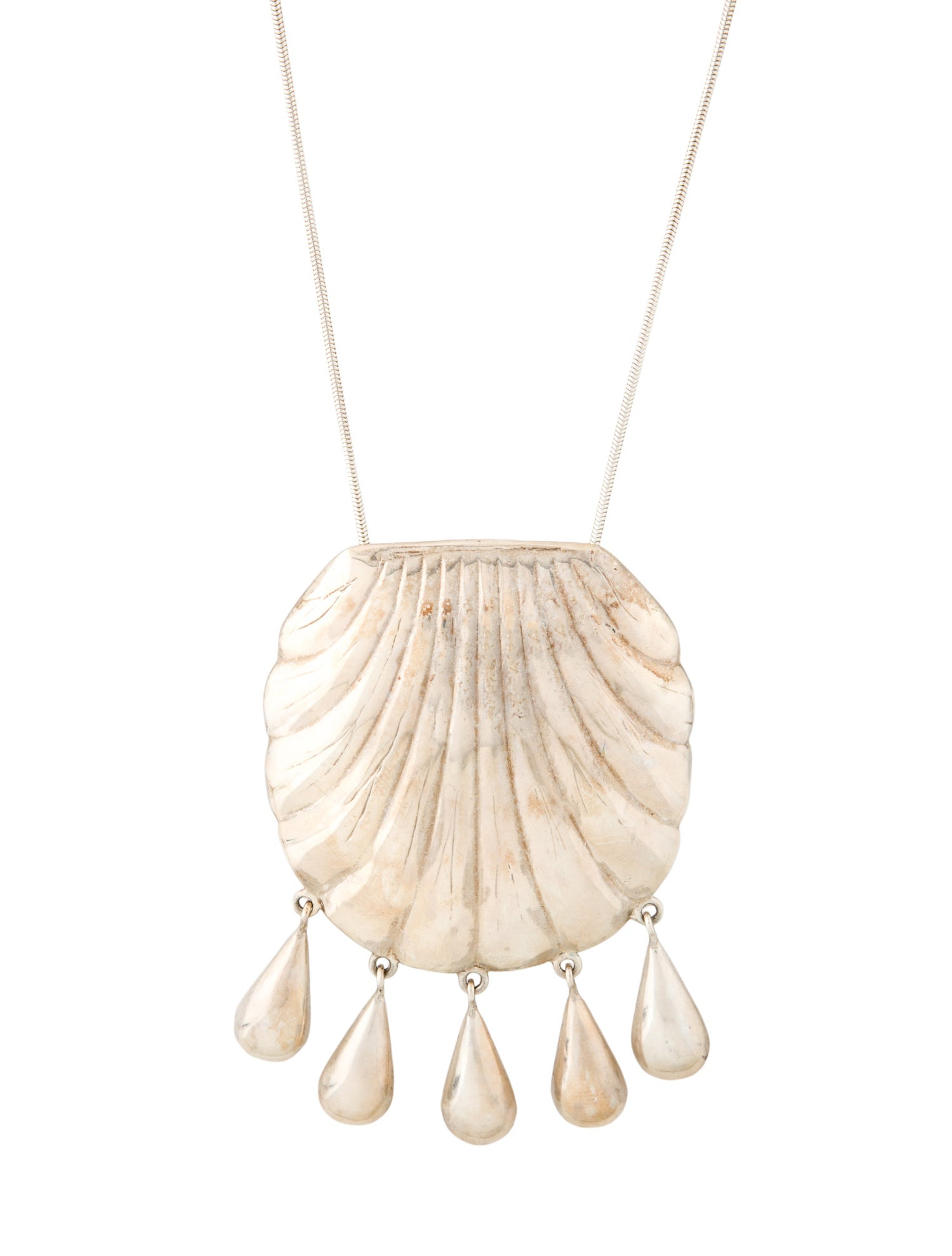Petra Shell Necklace