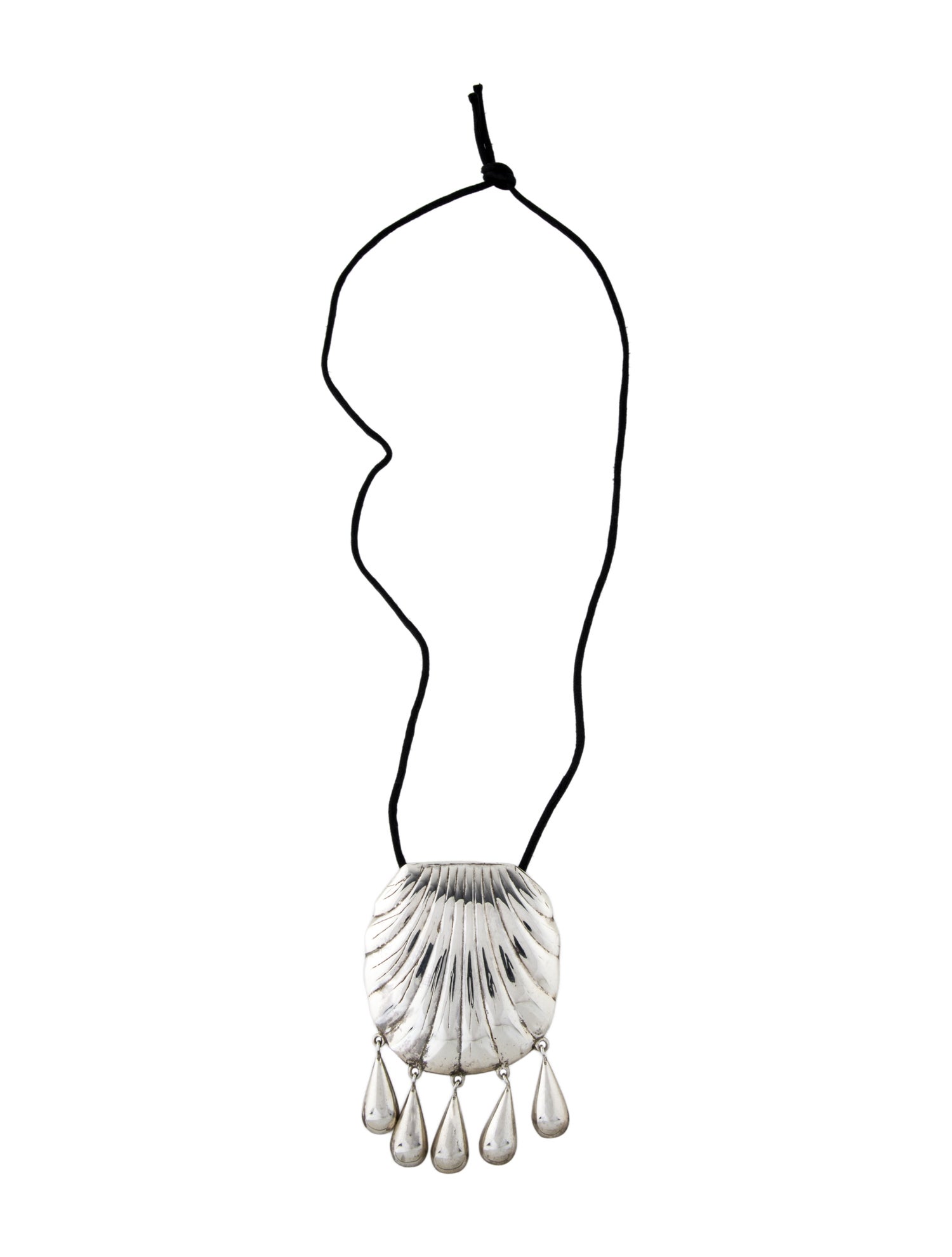 Juju Vera Petra Shell Pendant Necklace