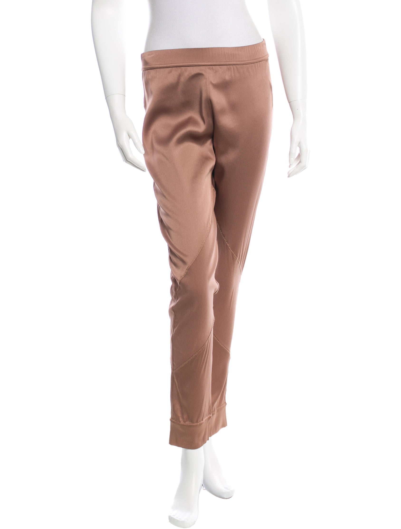 What To Wear Under Cap And Gown Guy