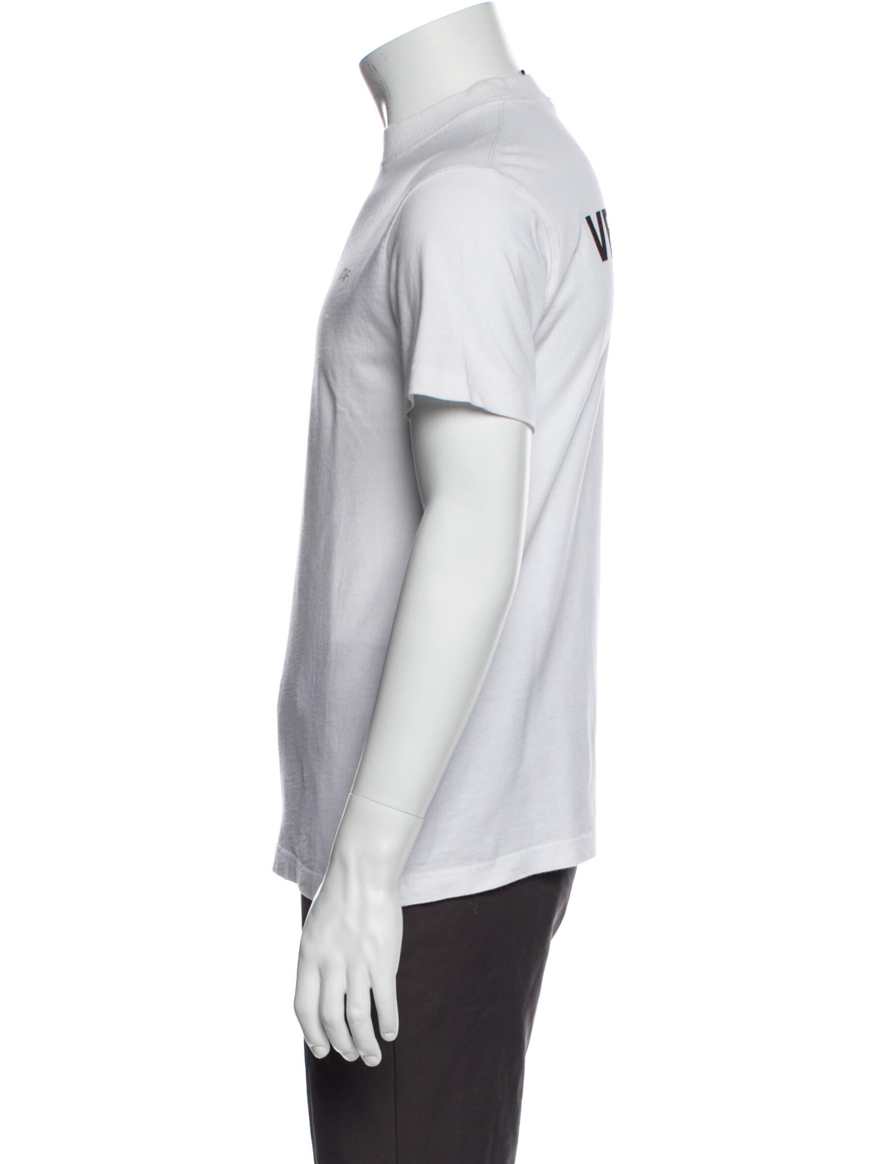 Vetements 2018 Staff T-Shirt - White T-Shirts, Clothing - VTM26299 | The  RealReal