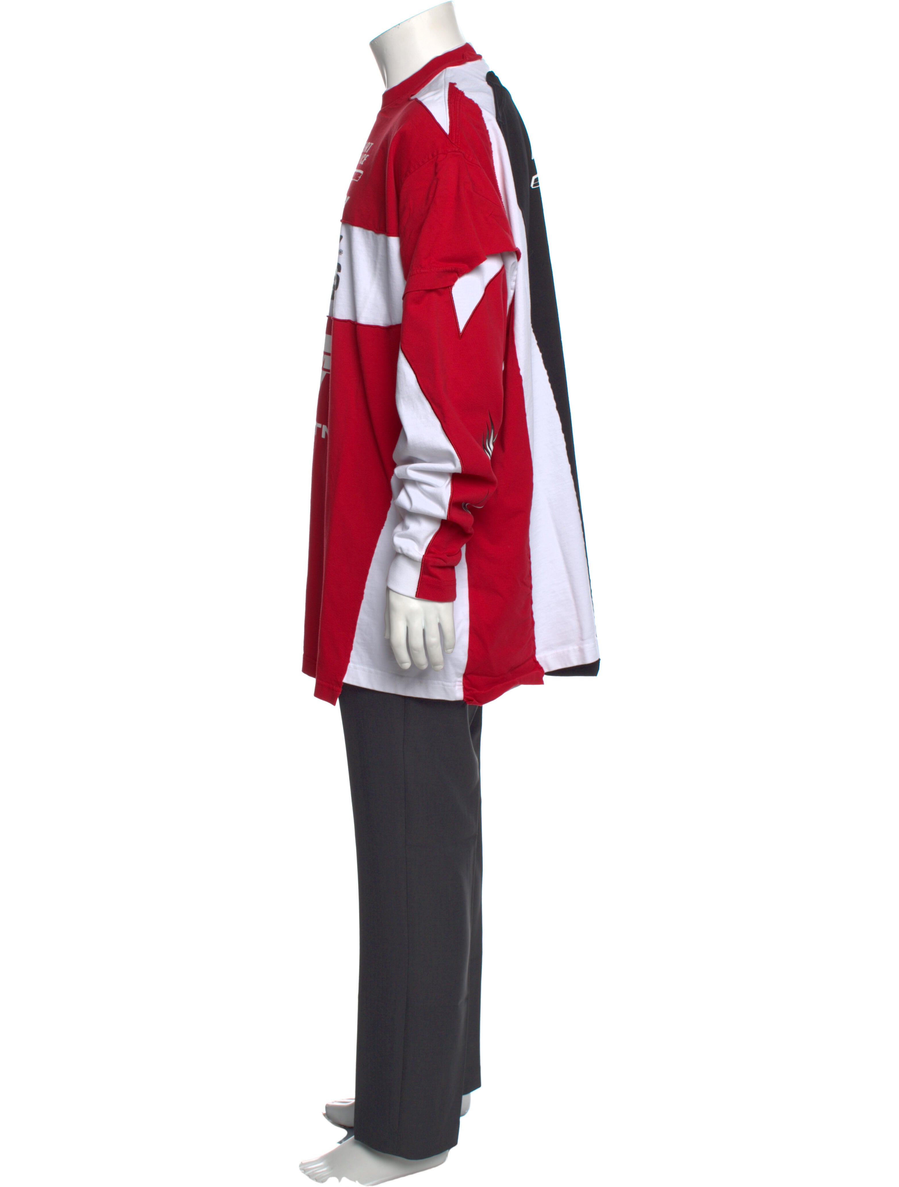 VETEMENTS レッド トライバルプリント 長袖カットソー Vetements Racing Long Sleeve Graphic Print Pullover - White