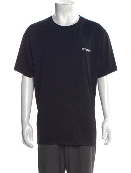 Vetements Iconic Logo Graphic Print T-Shirt