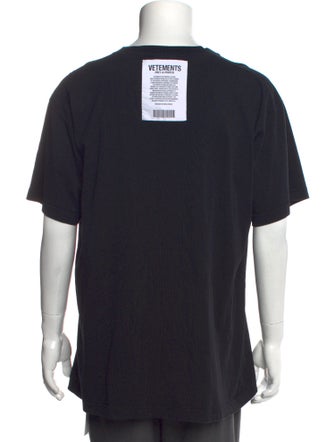 Vetements Iconic Logo Graphic Print T-Shirt