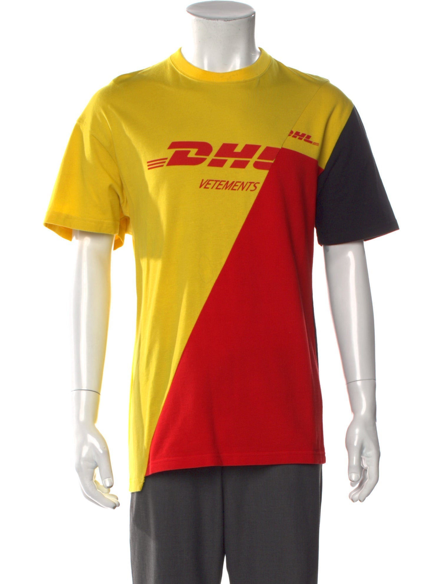 Vetements 2018 'DHL' T-Shirt