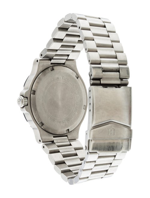 Victorinox Swiss Army Maverick II Watch