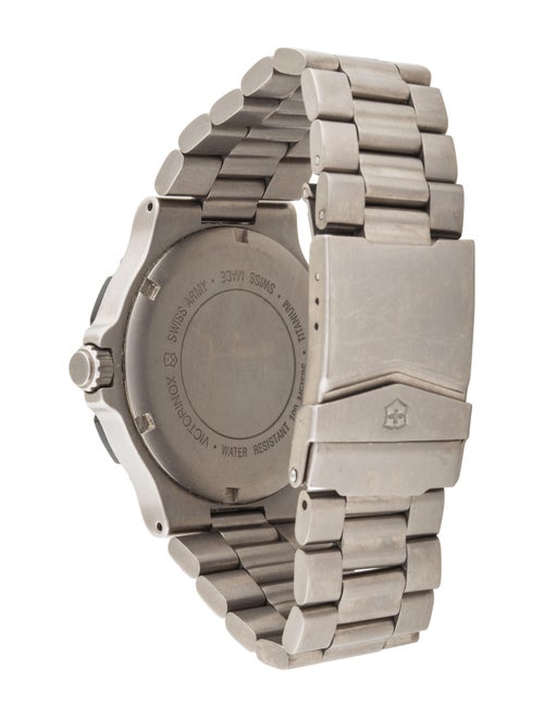 Victorinox Swiss Army Summit XLT Watch