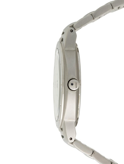 Victorinox Swiss Army Classic Watch