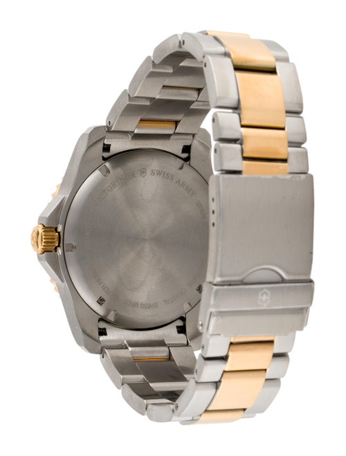 Victorinox Swiss Army Maverick Watch