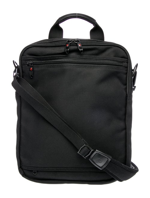 Victorinox Swiss Army Nylon Messenger Bag