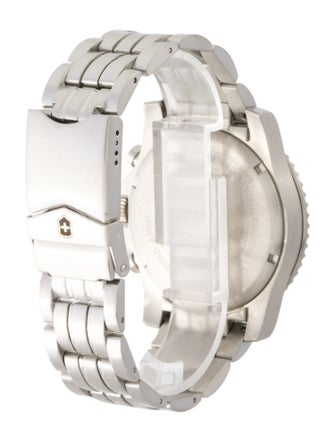 Victorinox Swiss Army Maverick II Watch