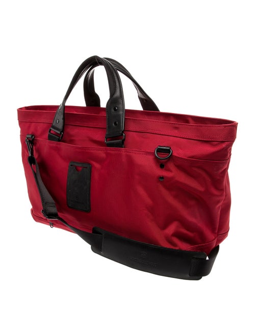 Victorinox Swiss Army Nylon Weekender Bag