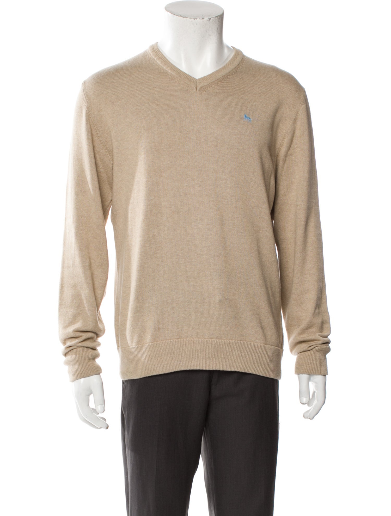000 Worldwide V-Neck Long Sleeve Pullover