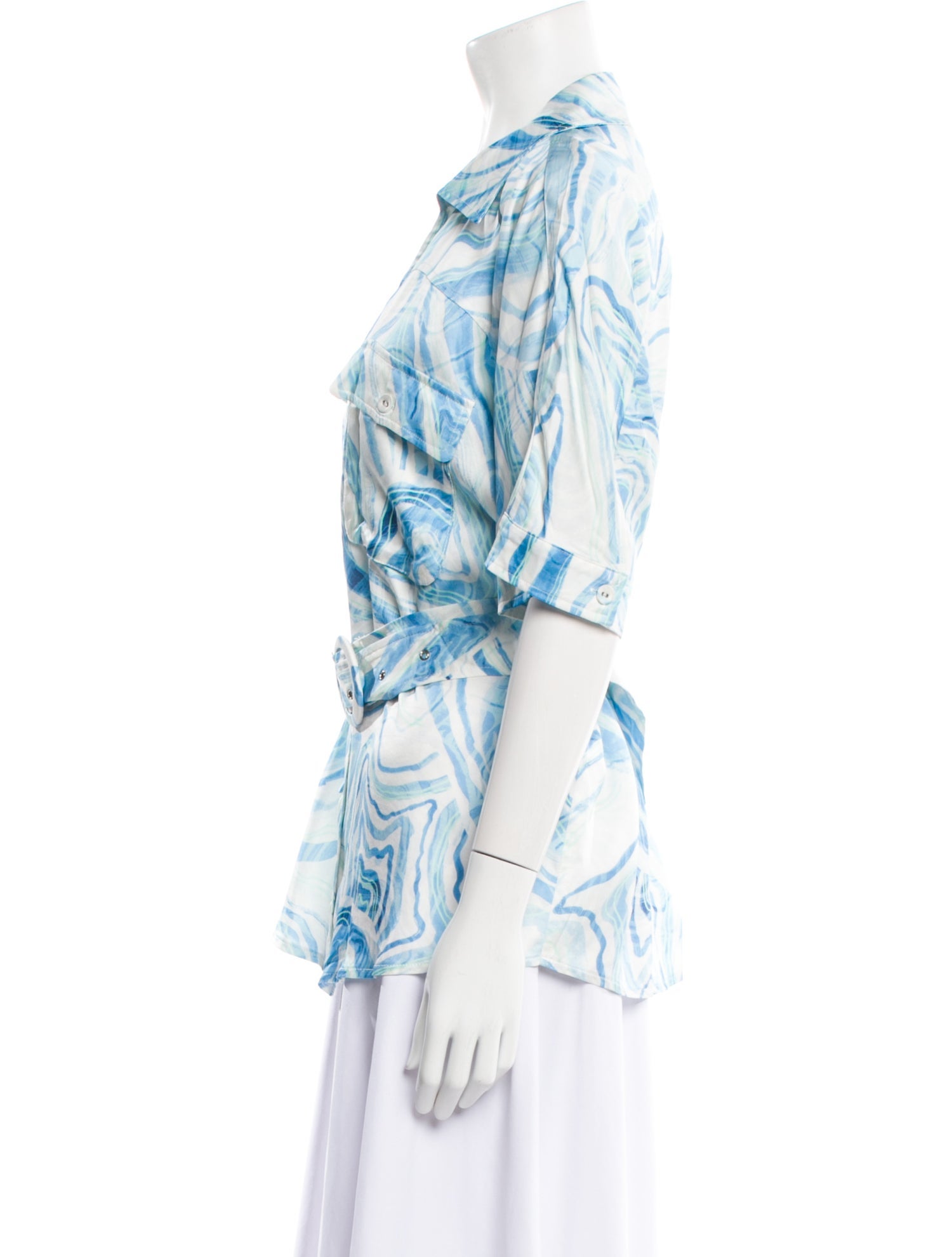 Suboo Printed Plunge Neckline Button-Up Top