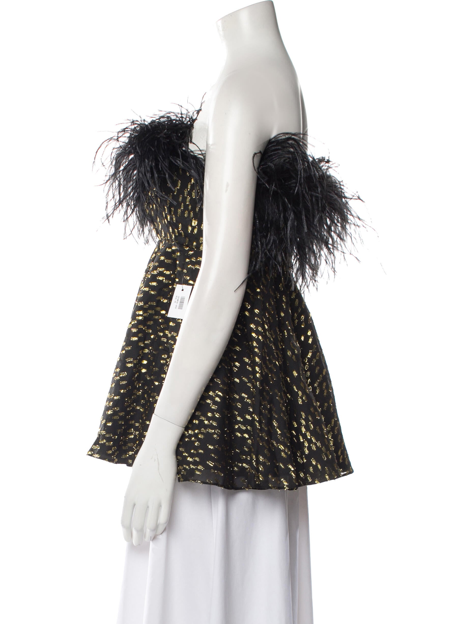 16ARLINGTON Off-The-Shoulder Short Sleeve Blouse