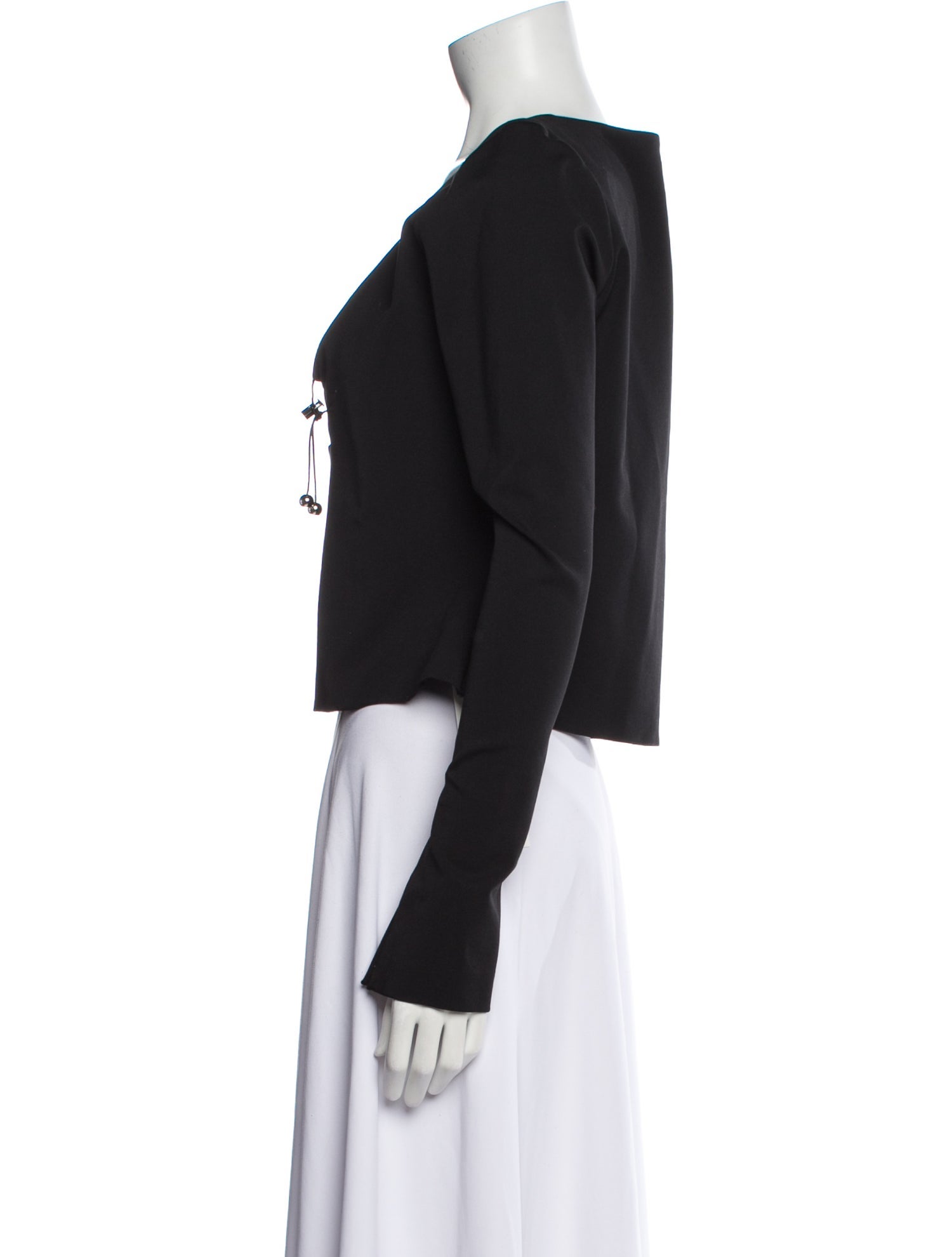 16ARLINGTON V-Neck Long Sleeve Top