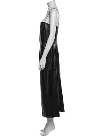 16ARLINGTON Square Neckline Long Dress