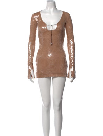 16ARLINGTON Scoop Neck Mini Dress