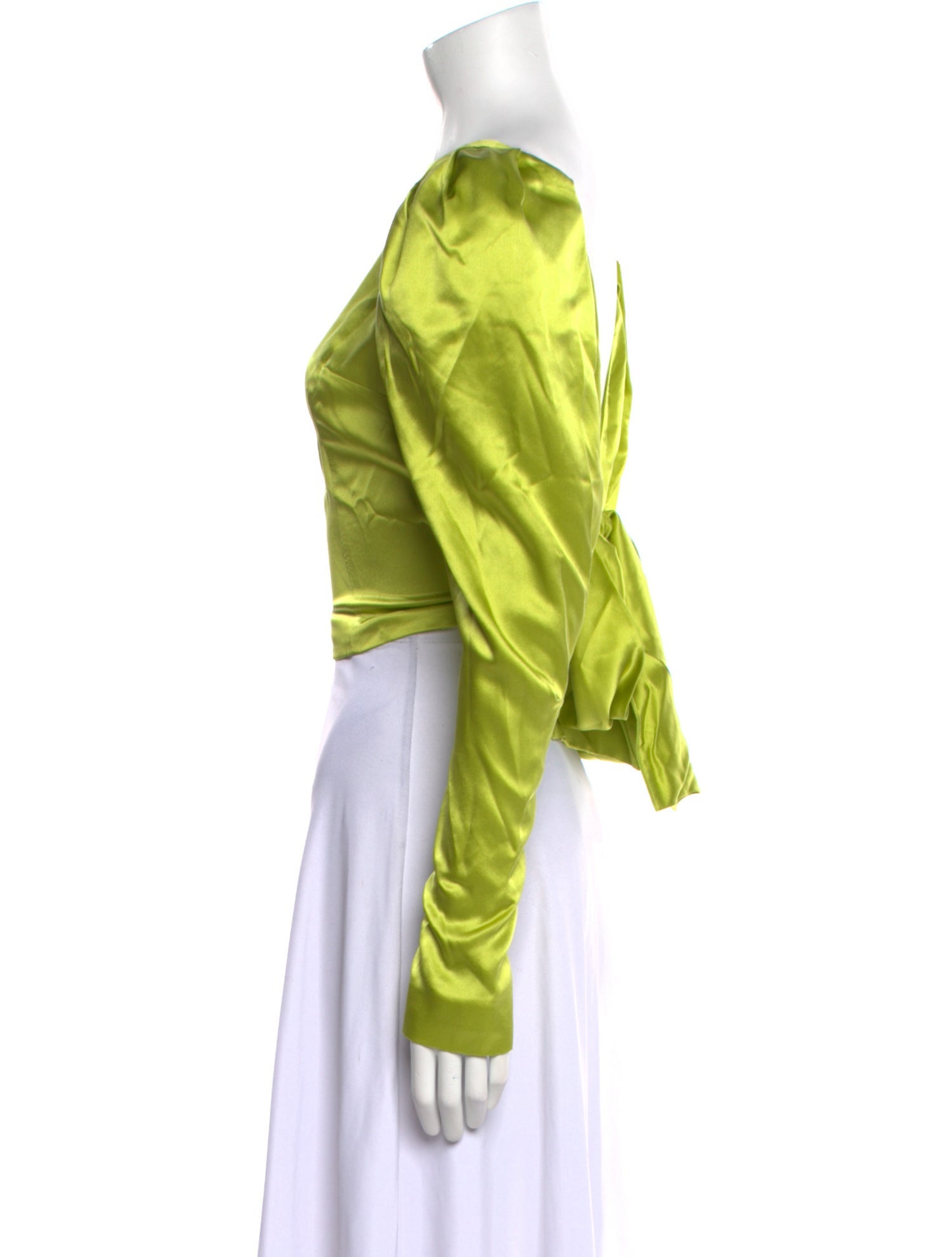 16ARLINGTON Silk Bateau Neckline Crop Top