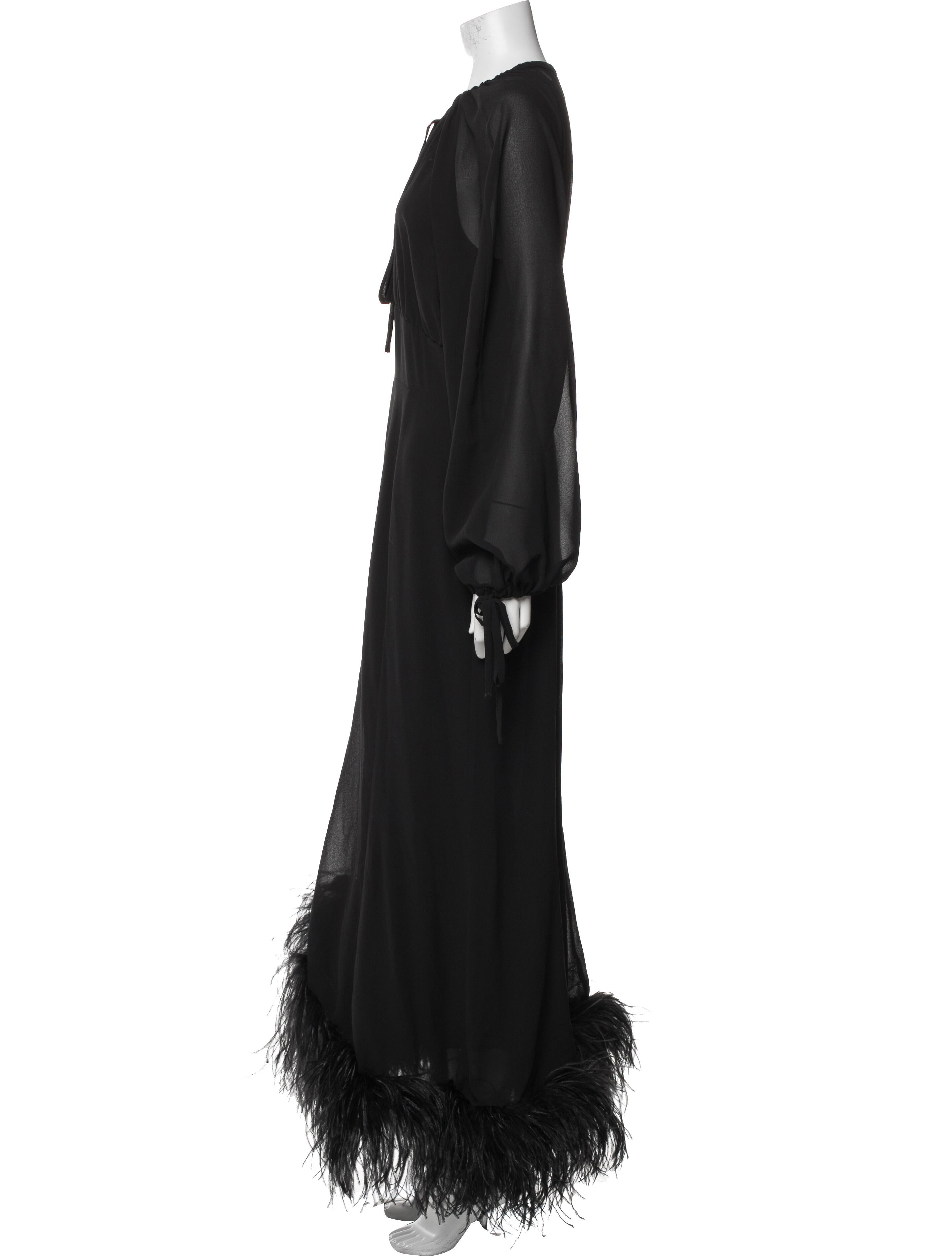 16ARLINGTON Crew Neck Knee-Length Dress