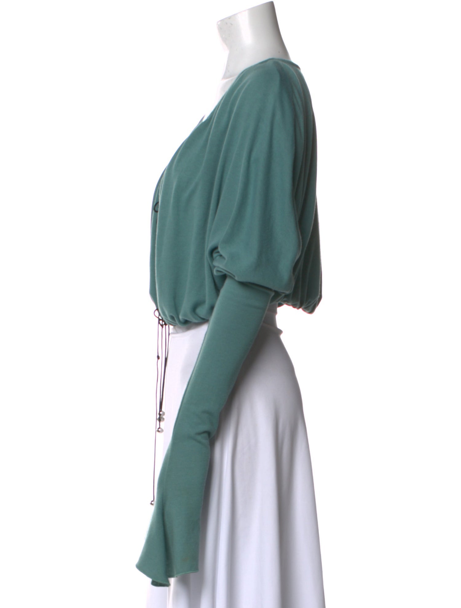 16ARLINGTON V-Neck Short Sleeve Crop Top