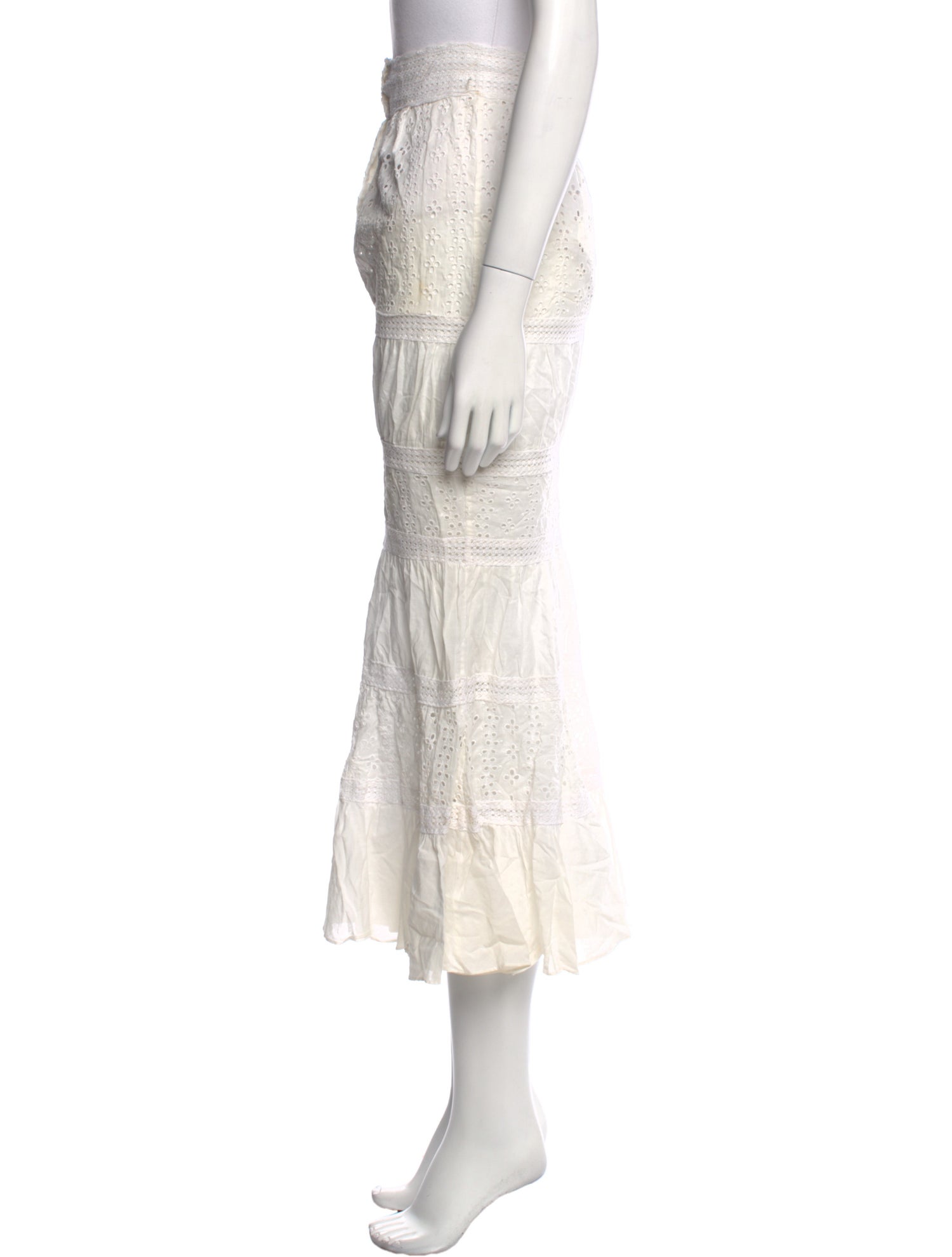 18008 Kamali Lace Pattern Midi Length Skirt