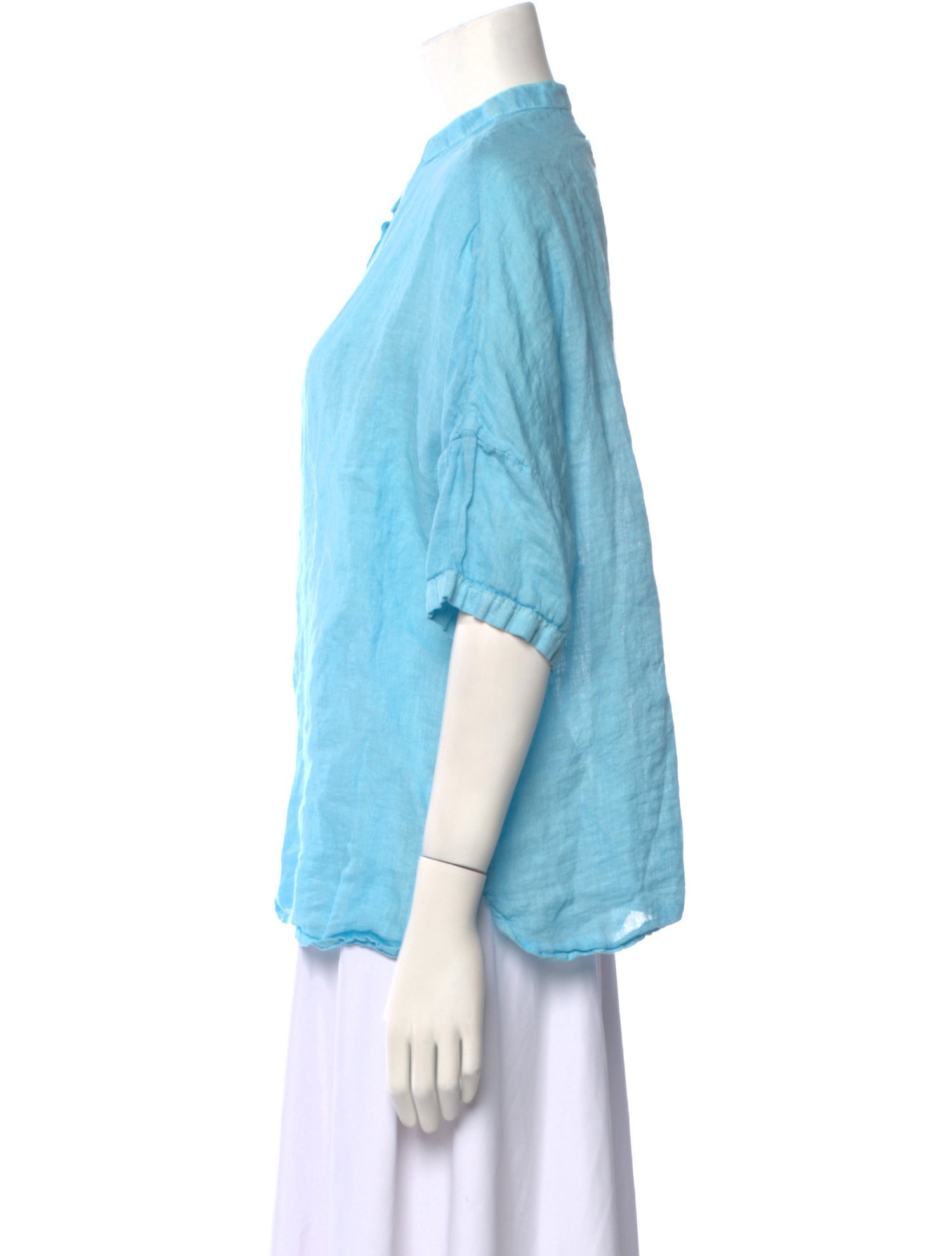 120% Lino Linen Crew Neck Button-Up Top