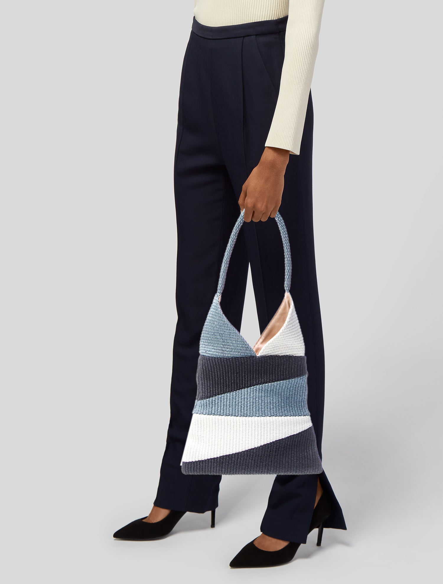 120% Lino Straw Shoulder Bag w/ Tags