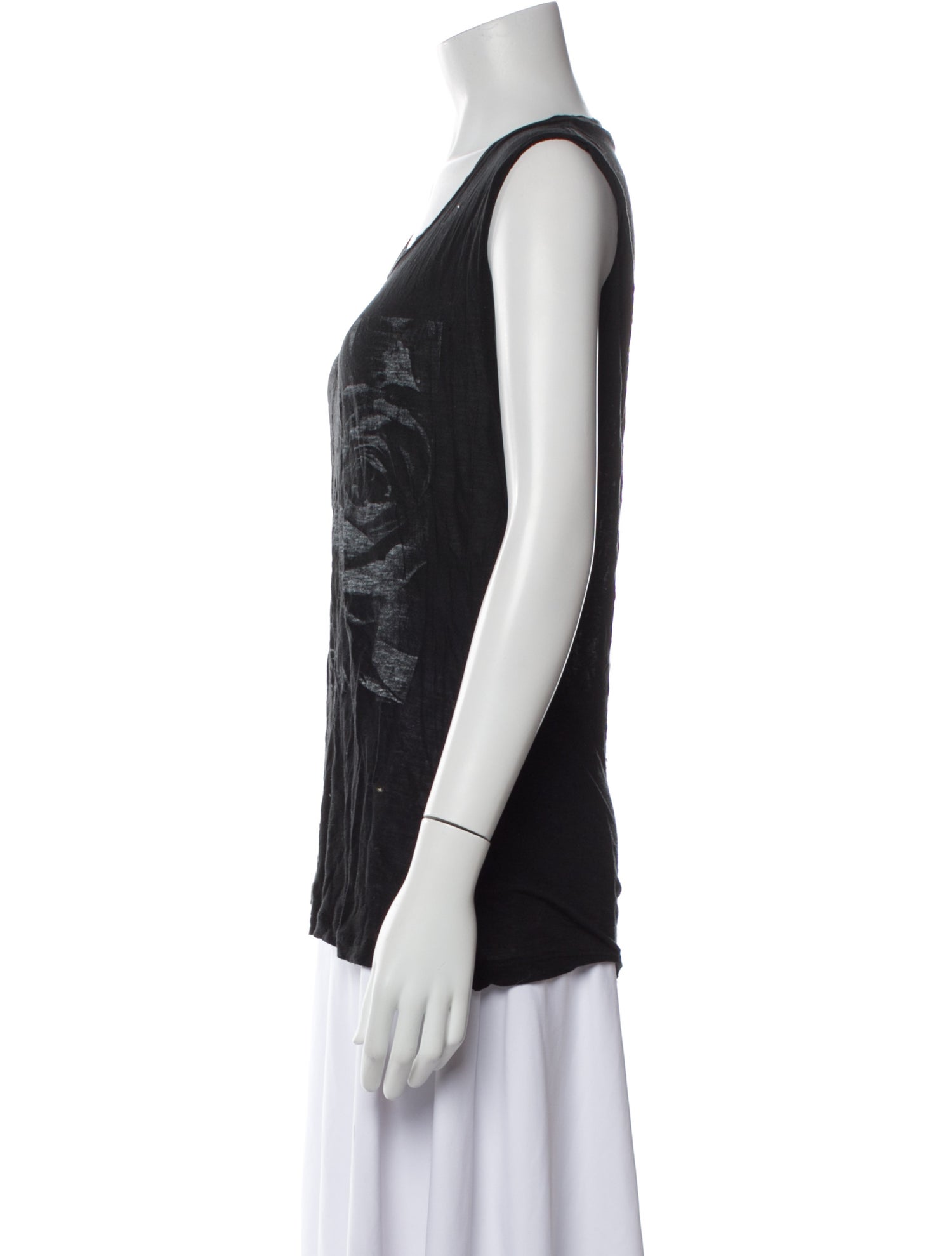 BLK DNM Floral Print Scoop Neck Top