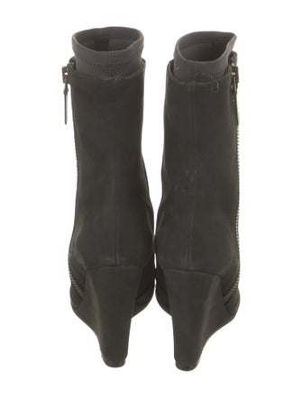 Pierre Balmain Leather Boots