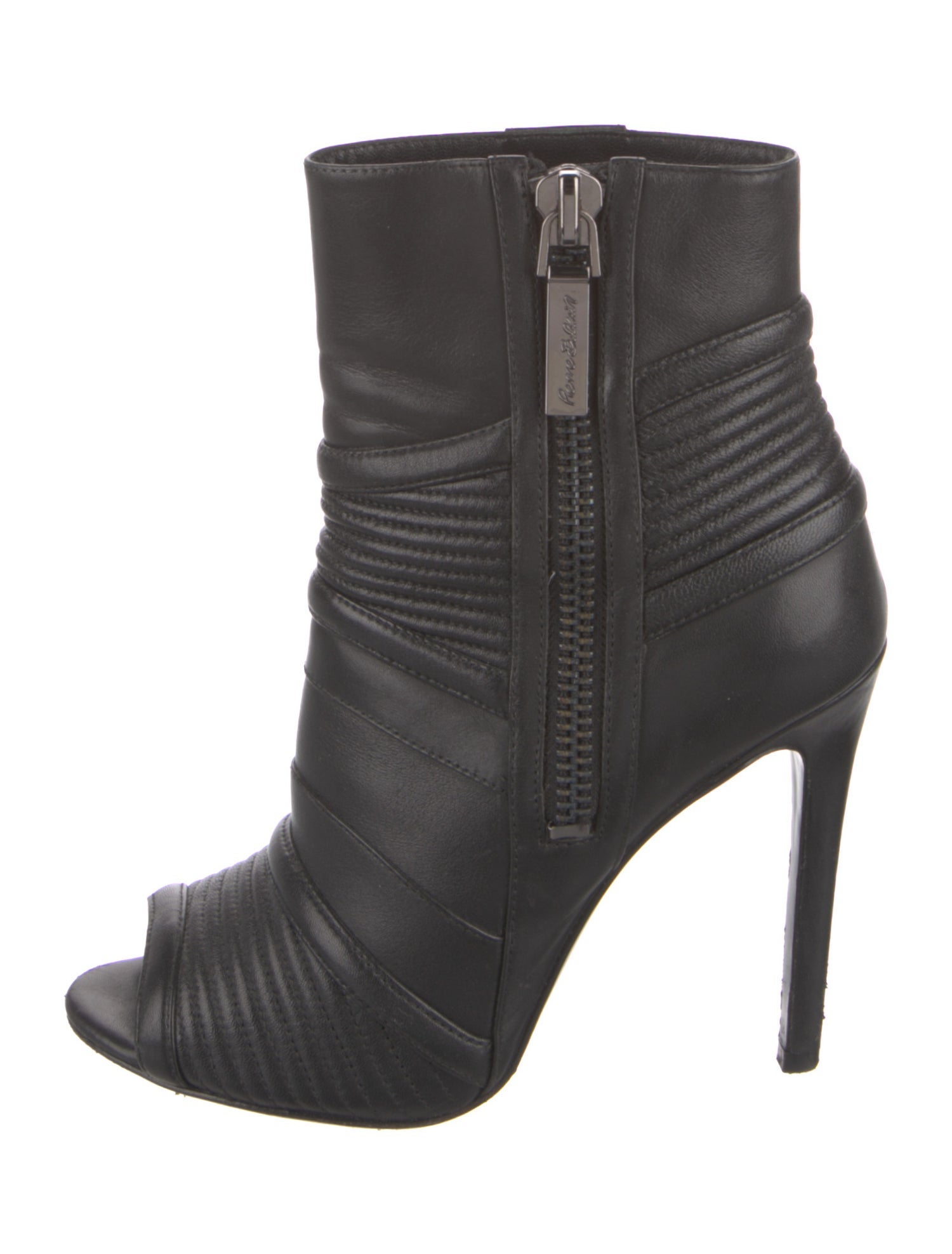Pierre Balmain Leather Boots