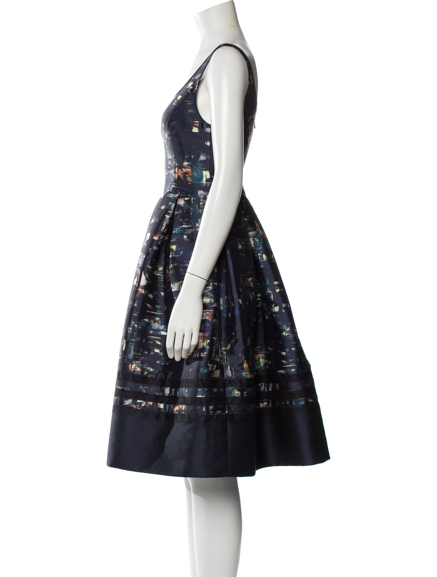 Sachin + Babi Printed Knee-Length Dress
