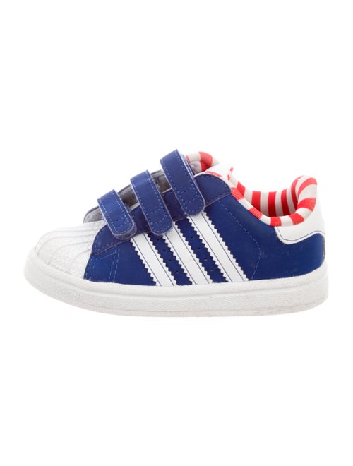 Adidas Boys' Low-Top Round-Toe Sneakers
