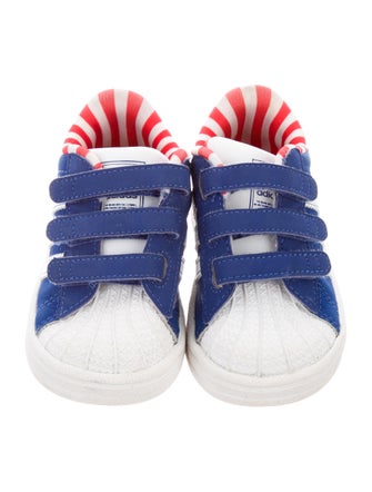Adidas Boys' Low-Top Round-Toe Sneakers