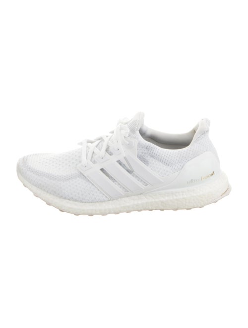 Adidas Ultraboost Round-Toes Sneakers White