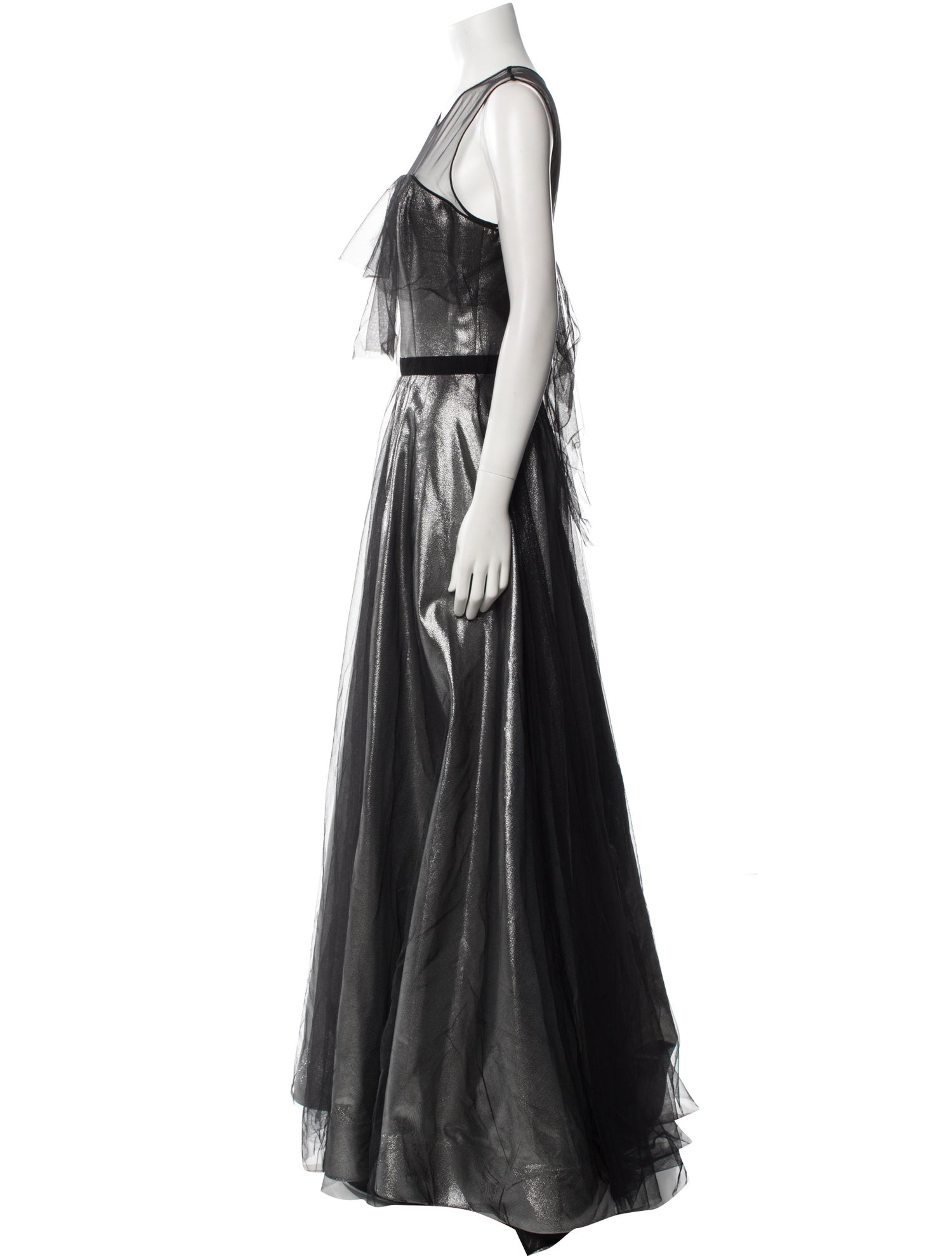 Nha Khanh Crew Neck Long Dress