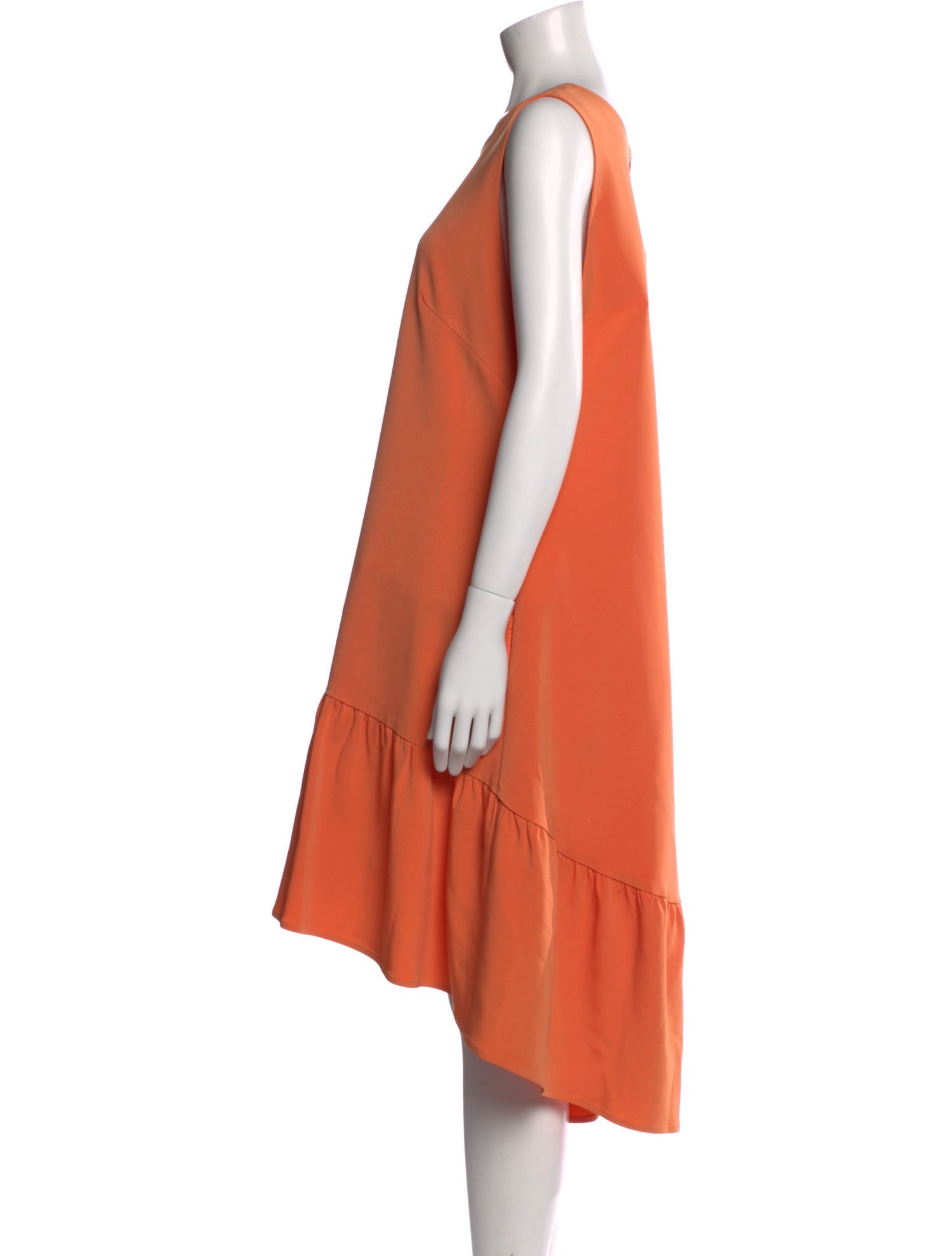 Nha Khanh Scoop Neck Knee-Length Dress