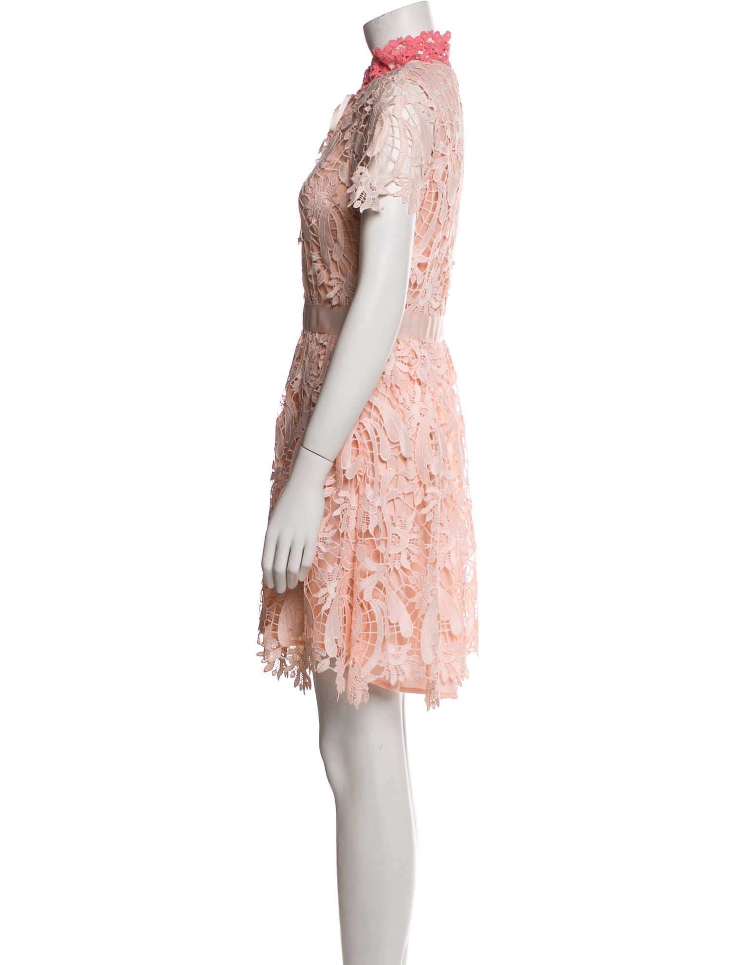 Maje Lace Pattern Mini Dress - Pink Dresses, Clothing - W2M151572 | The RealReal Maje Lace Pattern Mini Dress - Pink Dresses, Clothing - W2M151572 | The RealReal