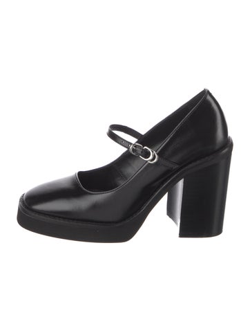Pre-owned Maje Leather Pumps In Black