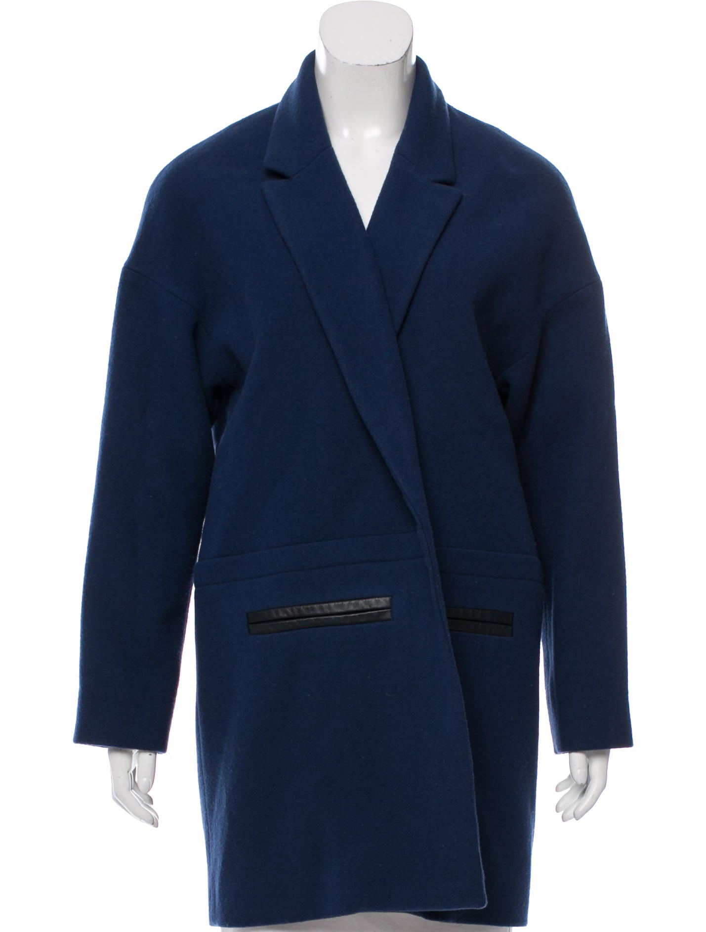 You are here Wool Coats. Long, short and all lengths in between, Macy’s has wool coats for everyone. From fashionable women's trench coats to wool jackets for youngsters, looking great in cold weather has never been easier.