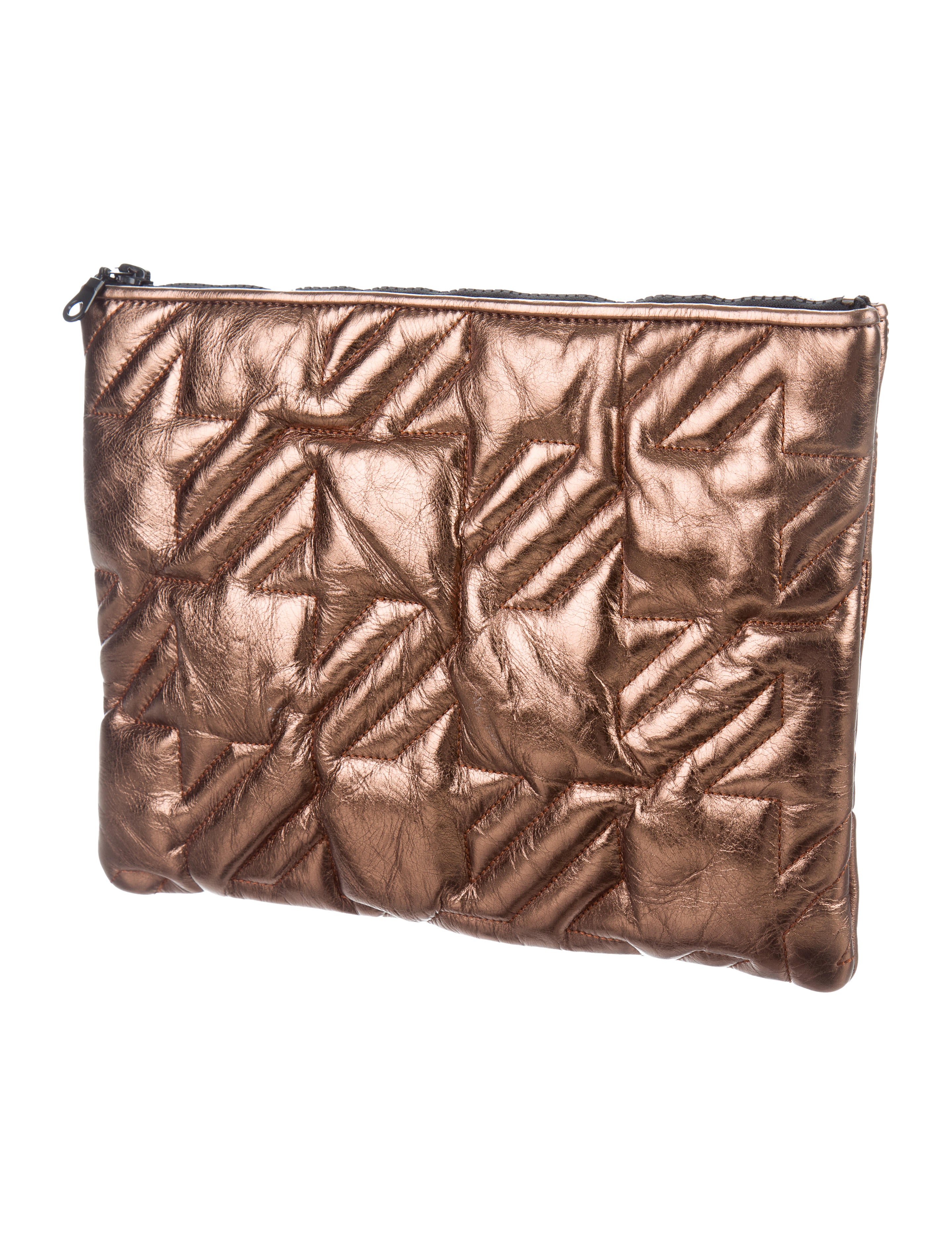 Maje Quilted Leather Pouch Handbags W2m28353 The Realreal Quilted Leather Pouch