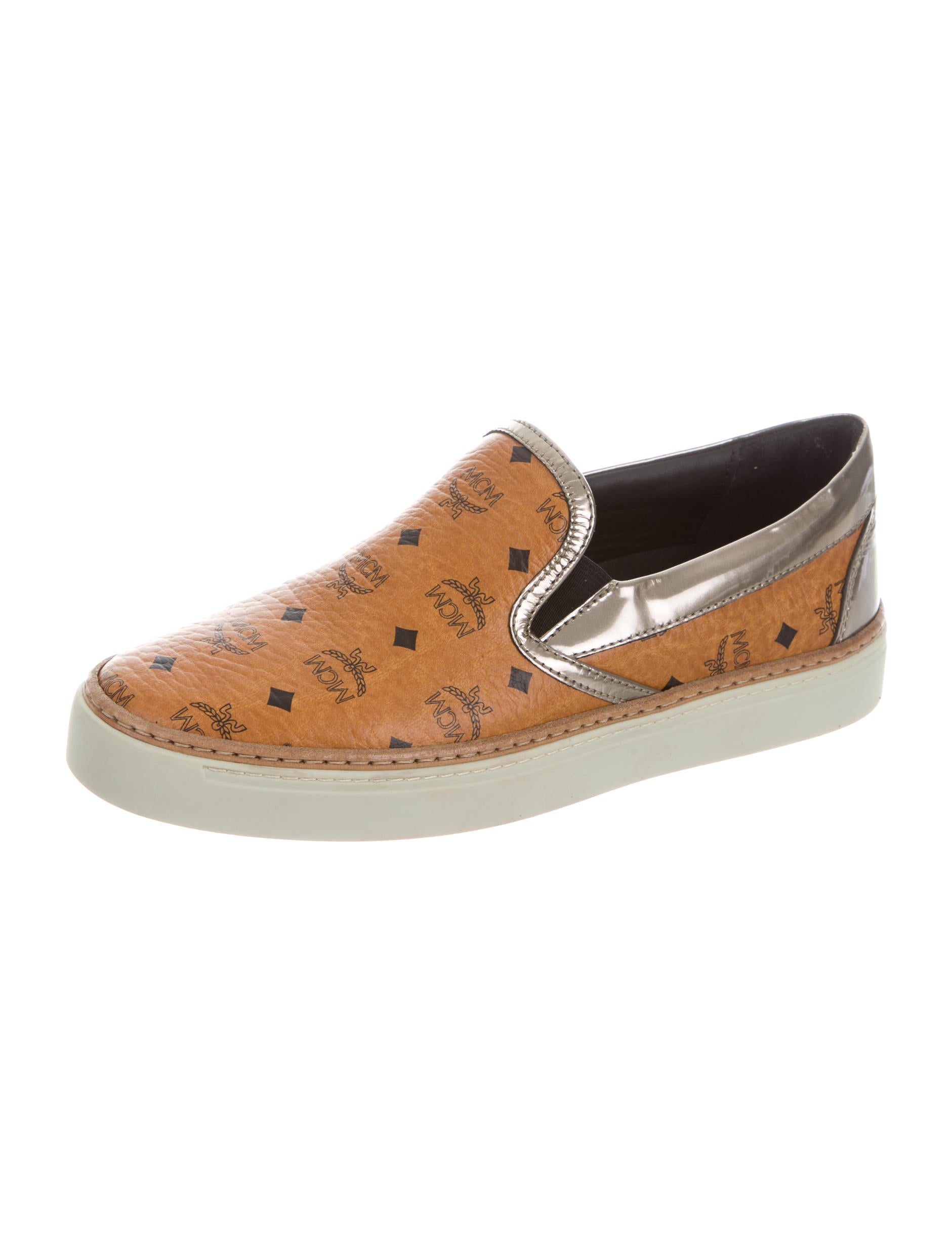 mcm shoes for womens mcm logo slip on sneakers shoes w3021053 the realreal mcm shoes for womens mcm logo slip on sneakers shoes w3021053 the realreal
