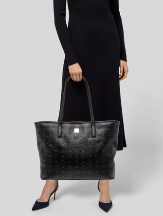 MCM Signature Tote GM