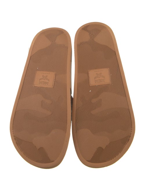 MCM Rubber Slides