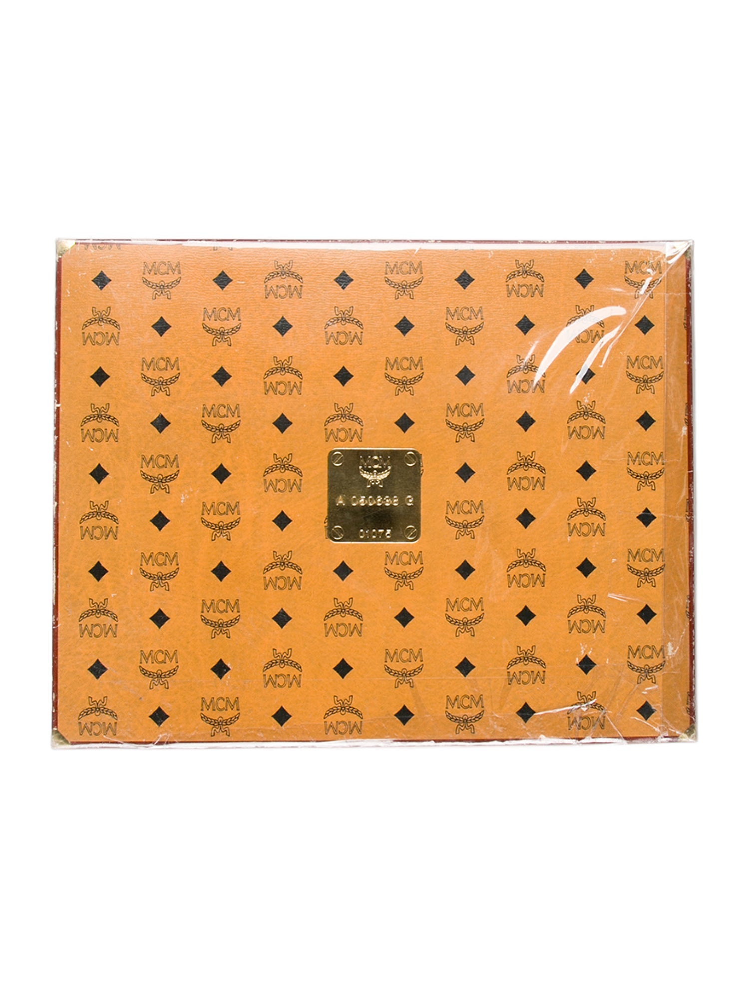 MCM 3-Piece Towel Set