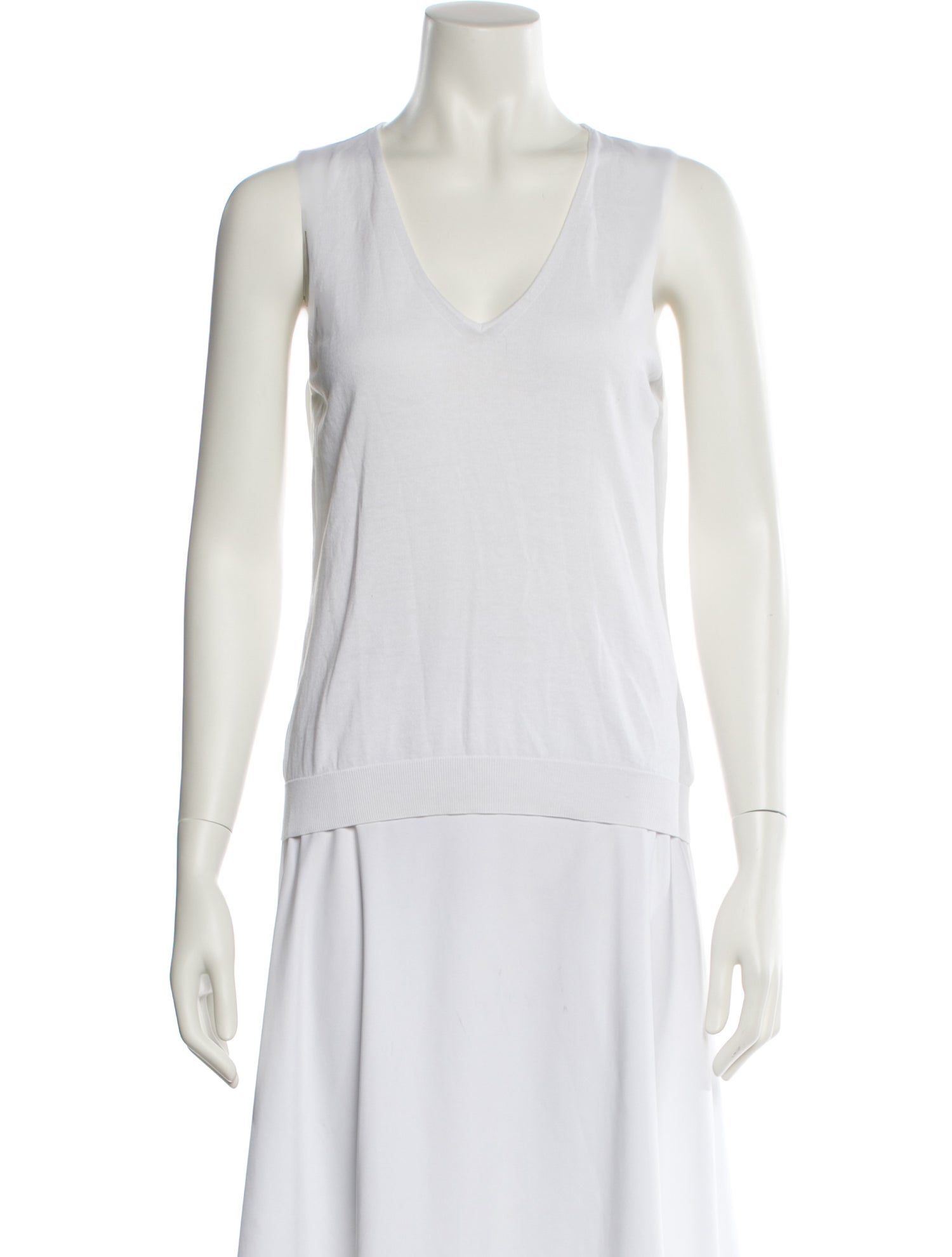 Malo V-Neck Sleeveless Top