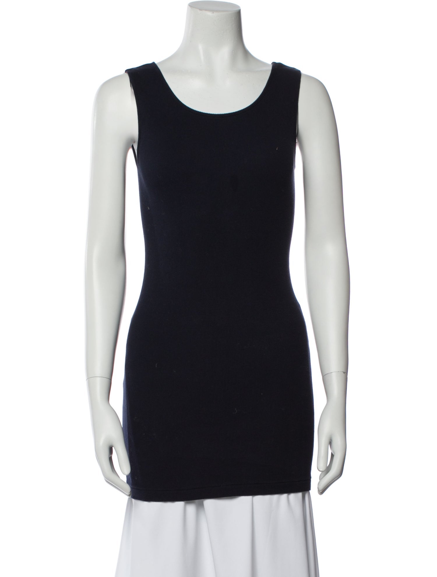 Pas De Calais Scoop Neck Sleeveless Top